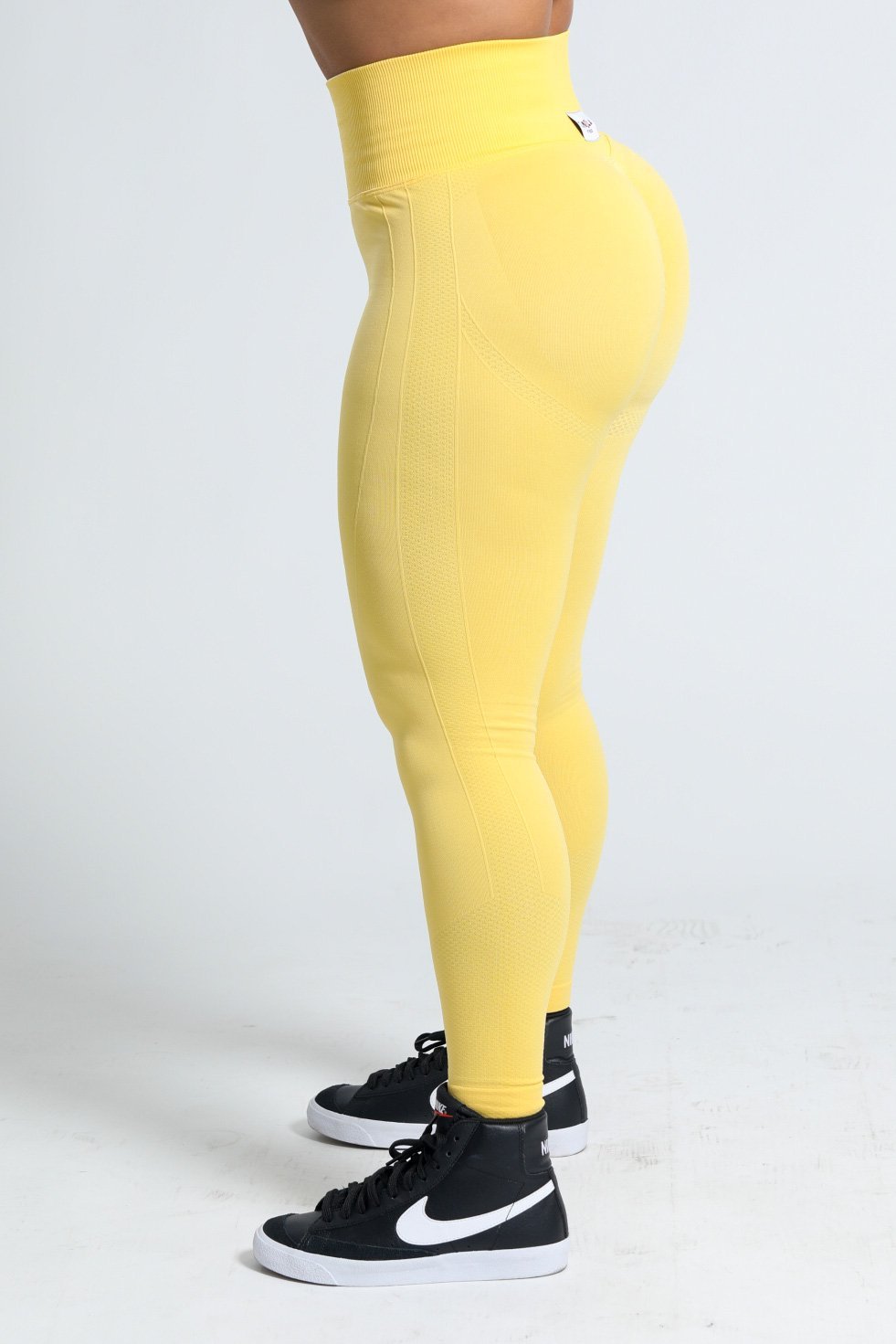 BUBBLE BUTT SEAMLESS LEGGING - YELLOW - CanelaFitness