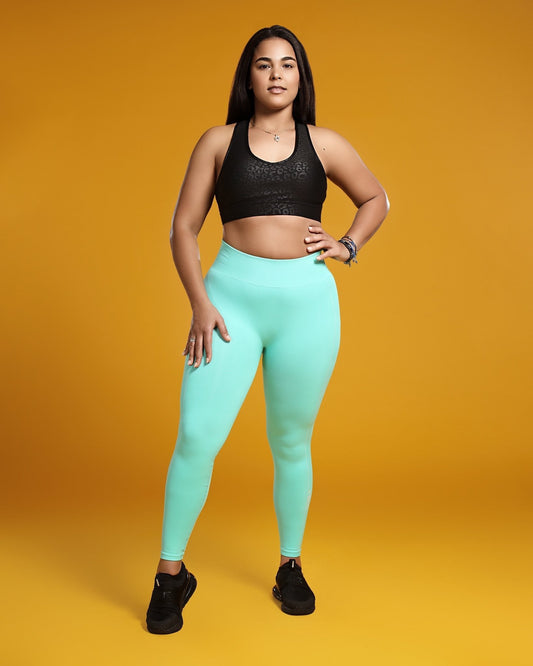 OBSESSION LIGHTWEIGHT SEAMLESS TIGHTS - MERMAID GREEN - CanelaFitness
