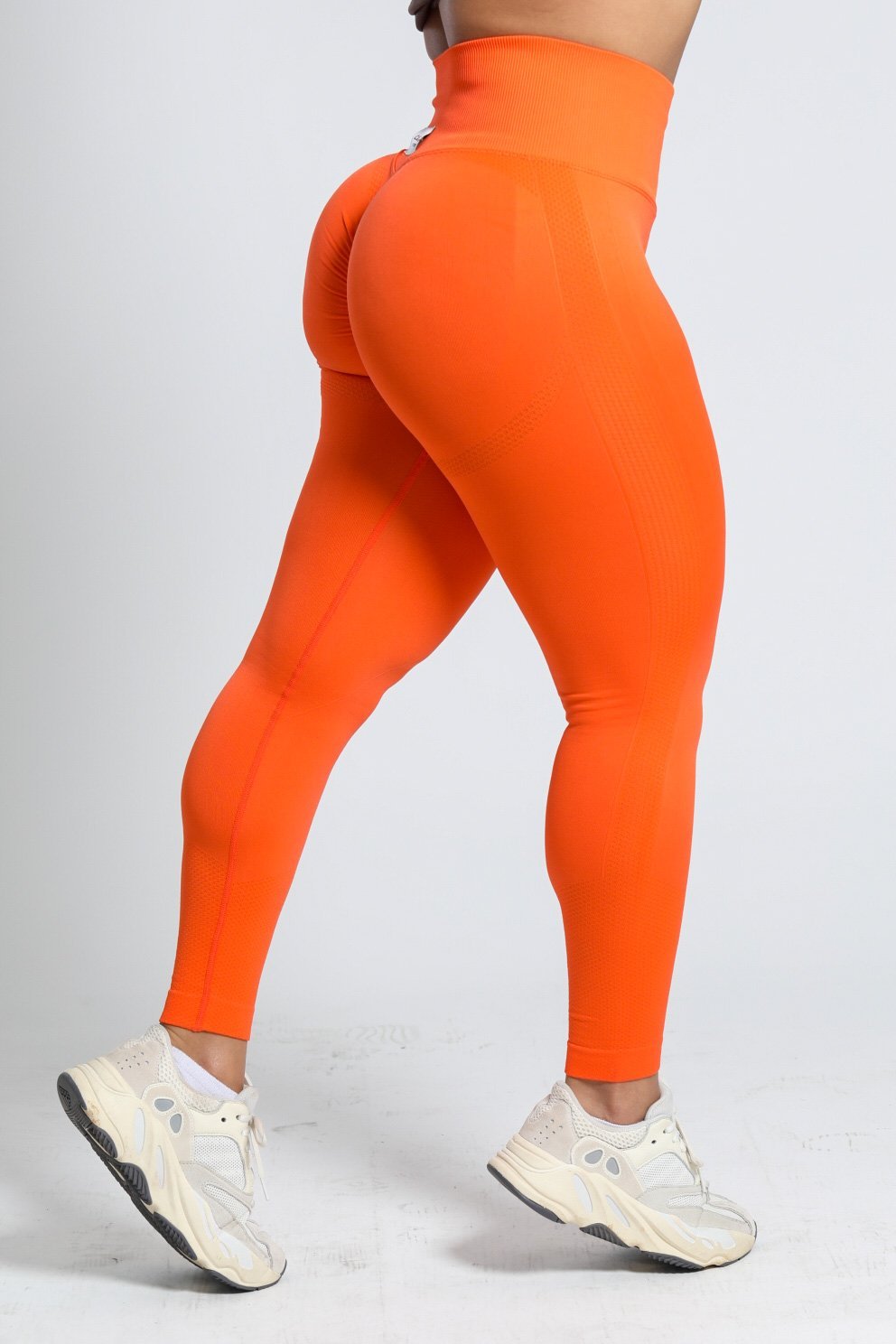 BUBBLE BUTT SEAMLESS LEGGING - ORANGE - CanelaFitness