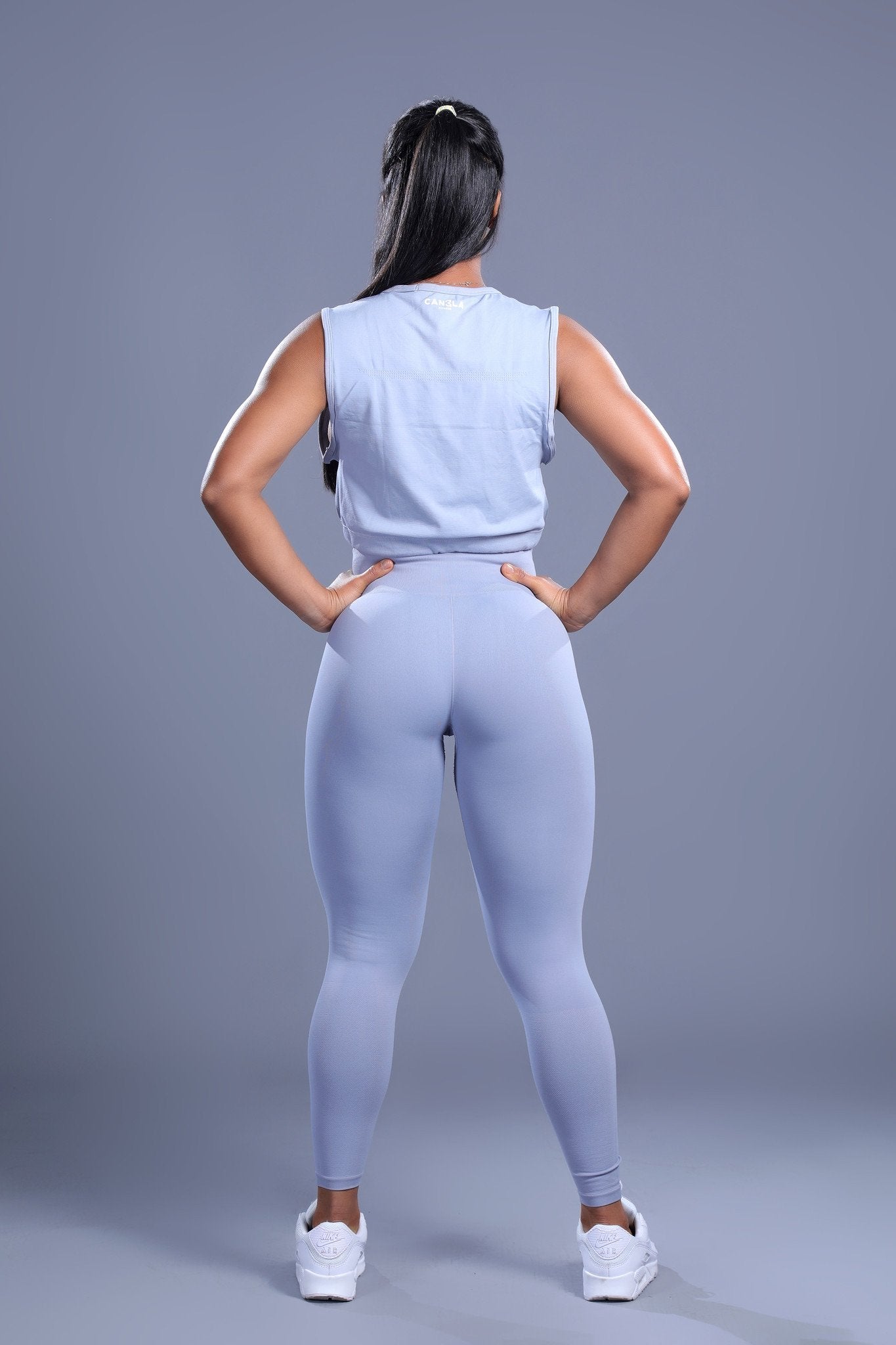 OBSESSION LIGHTWEIGHT SEAMLESS TIGHTS - LAVENDER BLUE - CanelaFitness